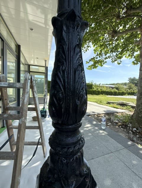 Detail na het schilderwerk